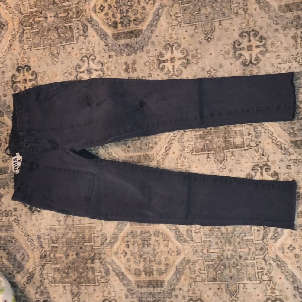 *Like New* Pam & Gela Distressed Twill Frayed Hem Crop Pants with Lace-up detail